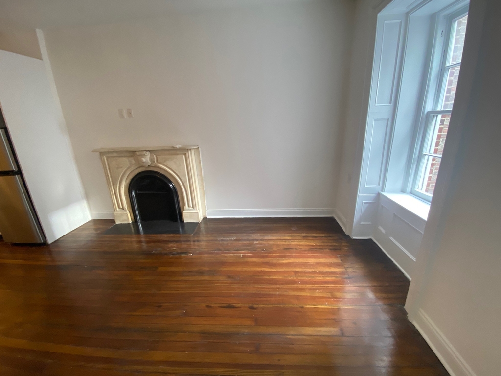 37 East 65th Street - Photo 3