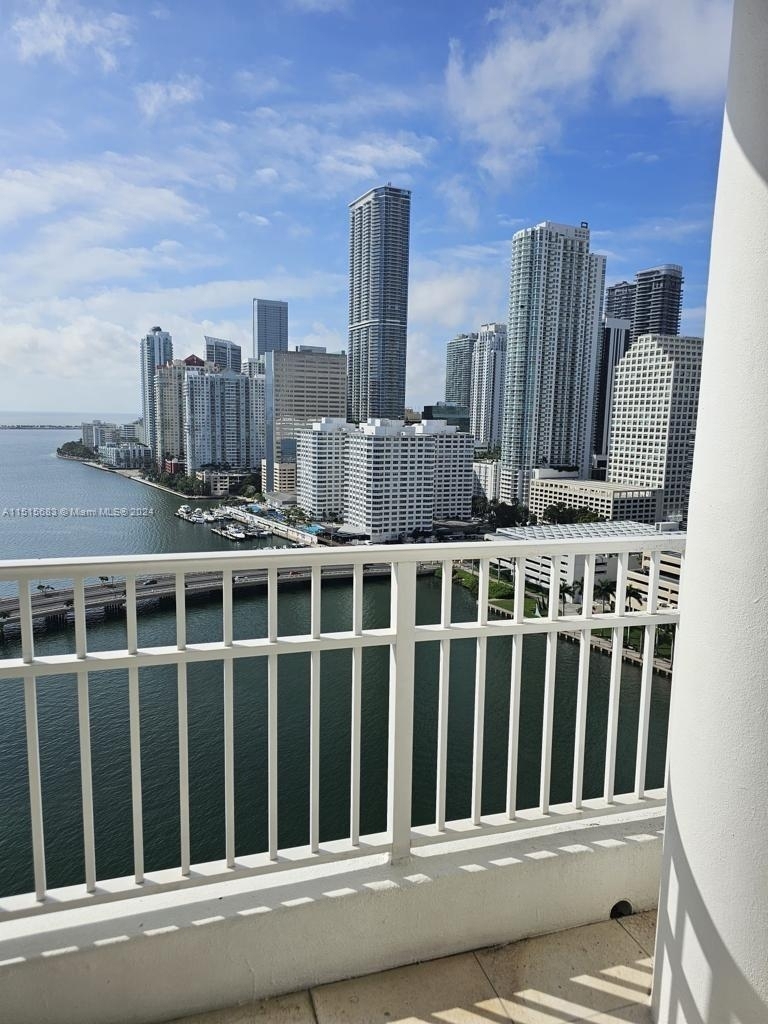 701 Brickell Key Blvd - Photo 1