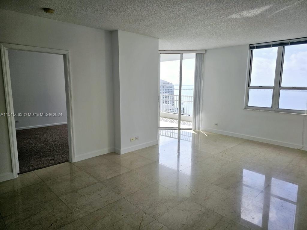 701 Brickell Key Blvd - Photo 5