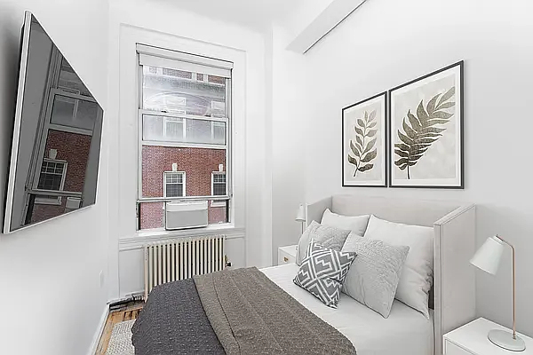 135 William Street - Photo 3