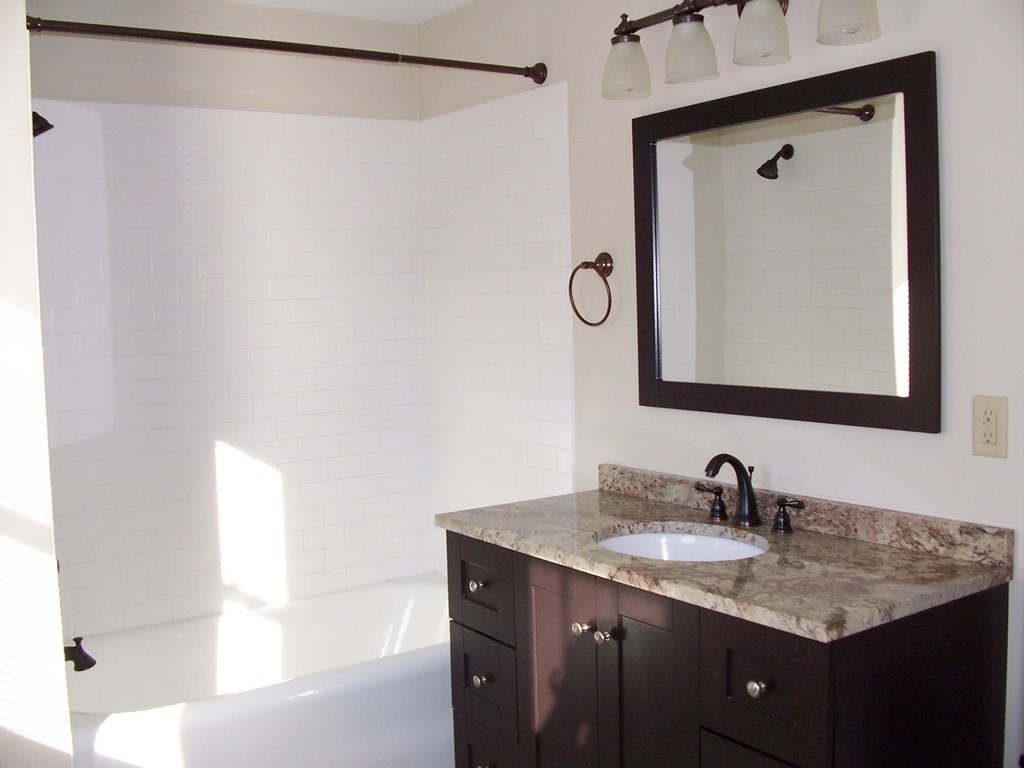 161 Oakwood Ave., Suite B - Photo 8