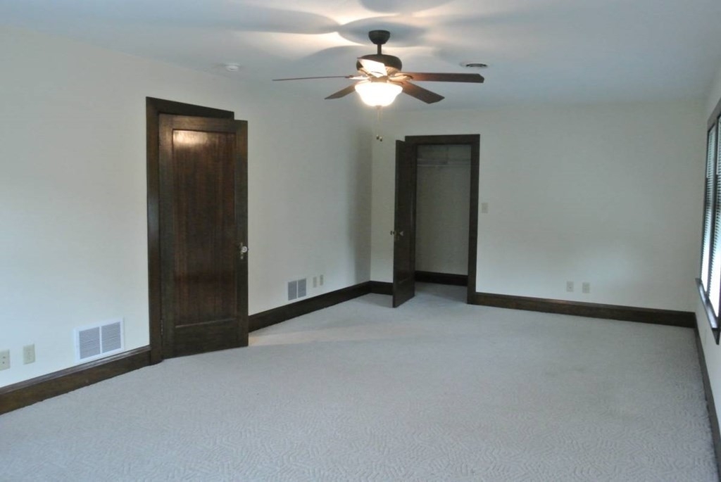 161 Oakwood Ave., Suite B - Photo 6