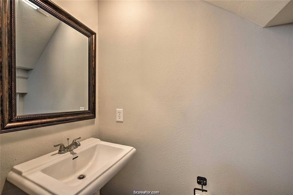 1223 Oney Hervey Drive - Photo 8