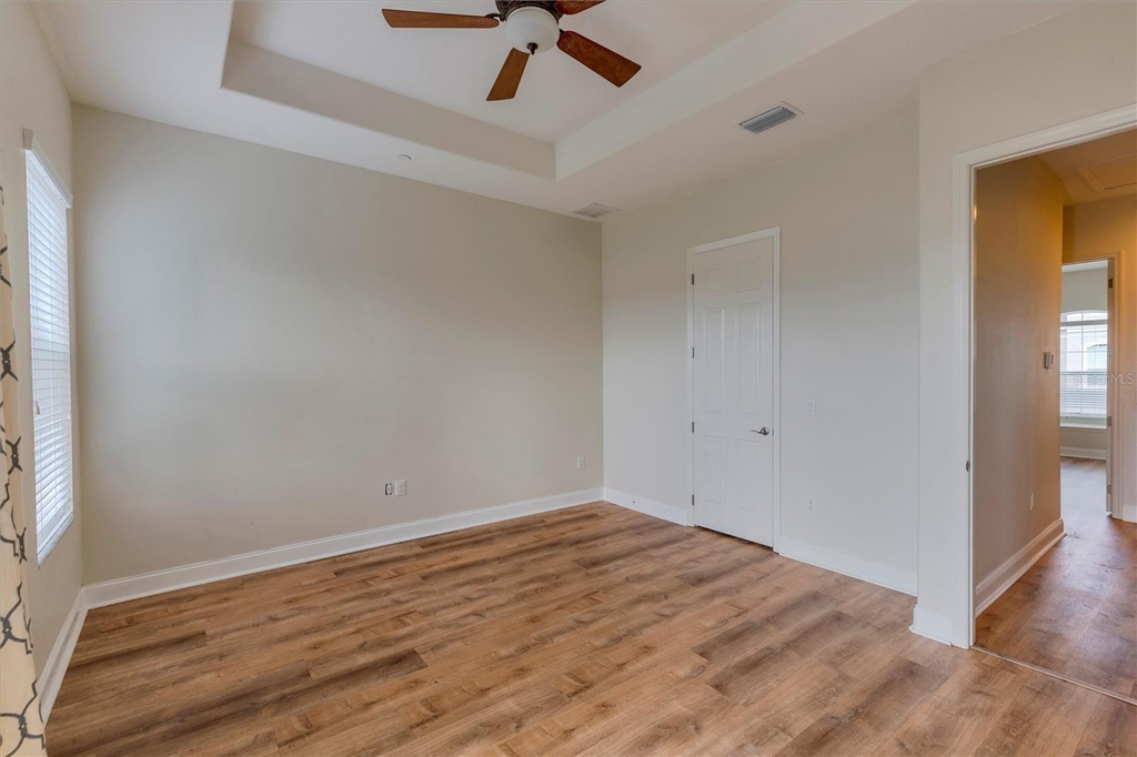 10070 Bayou Grande Avenue - Photo 15