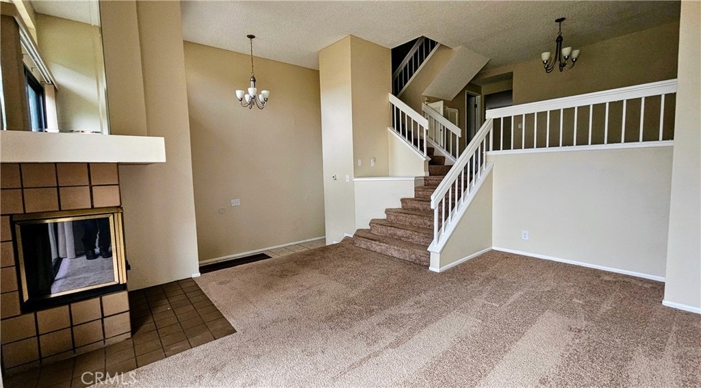 8 Goldstar Place - Photo 3