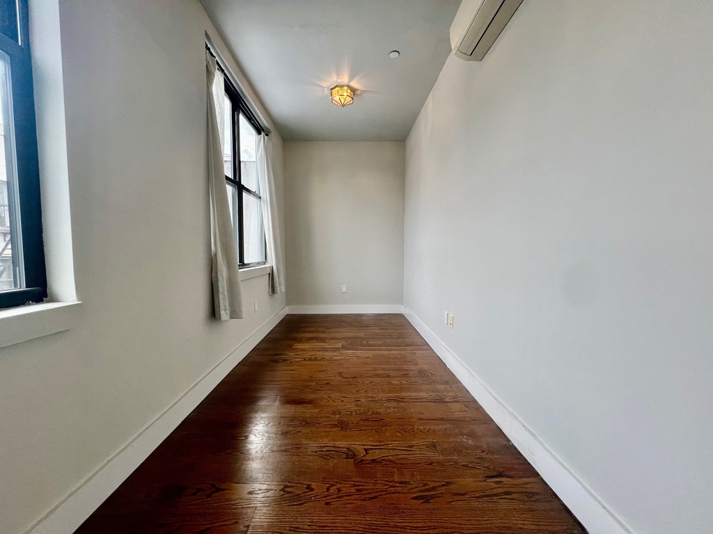 489 Washington Avenue - Photo 6