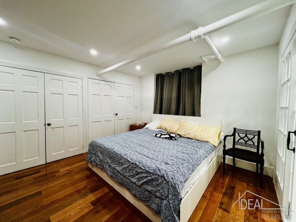 384 Keap Street - Photo 1