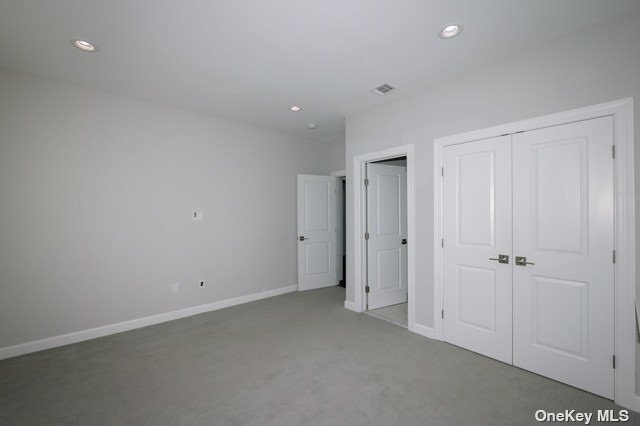 300 Sutton Court - Photo 9