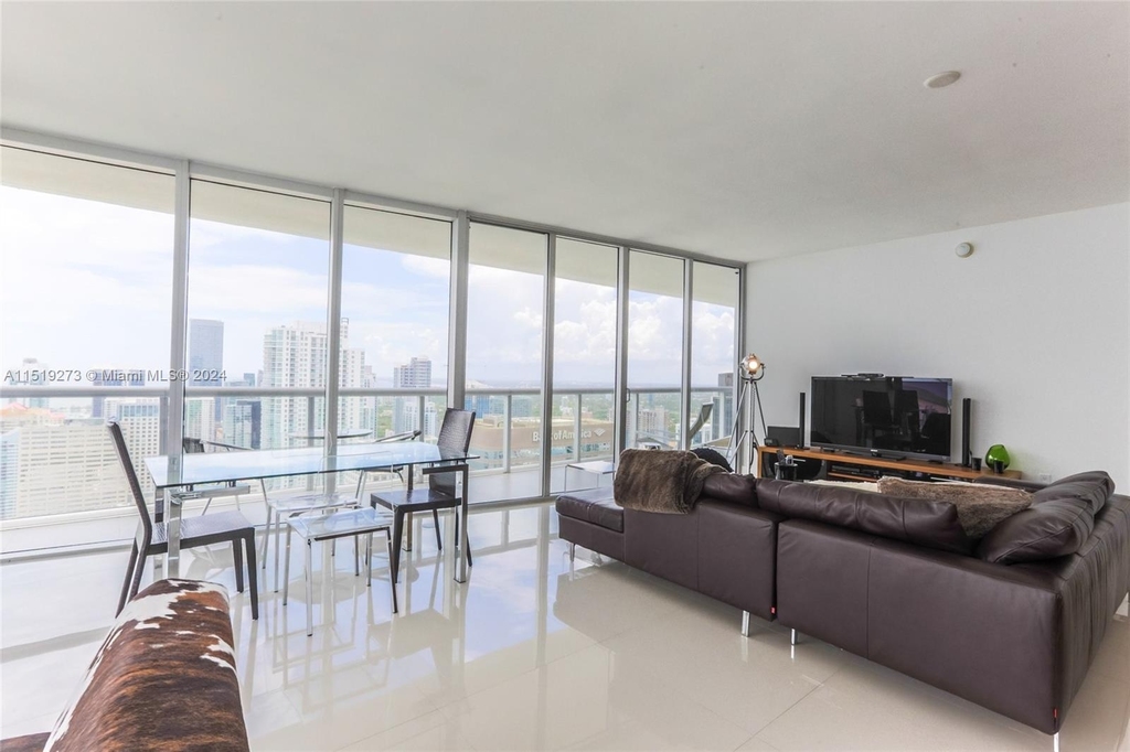 495 Brickell Ave - Photo 4