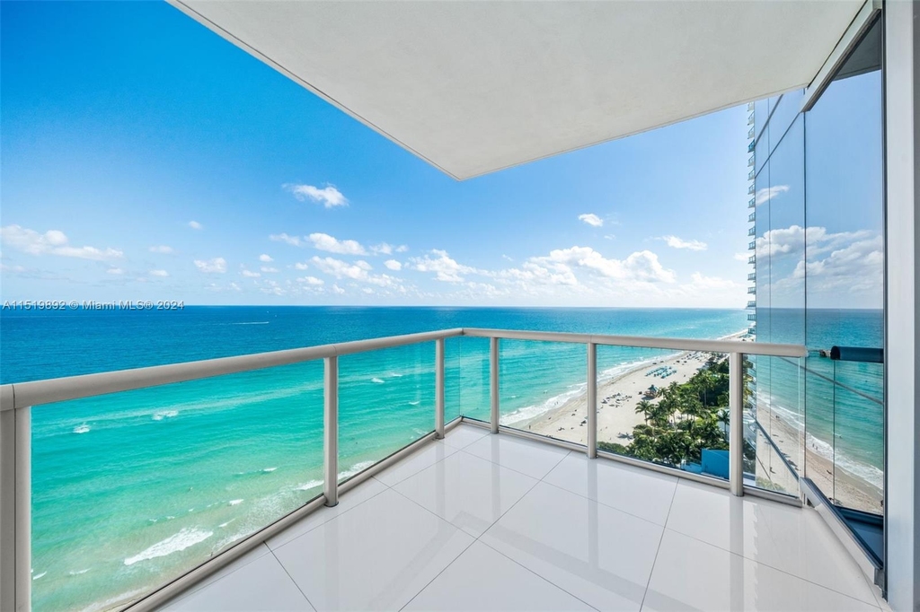 17121 Collins Ave - Photo 1