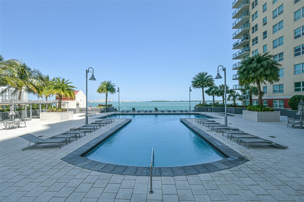 1155 Brickell Bay Dr - Photo 29