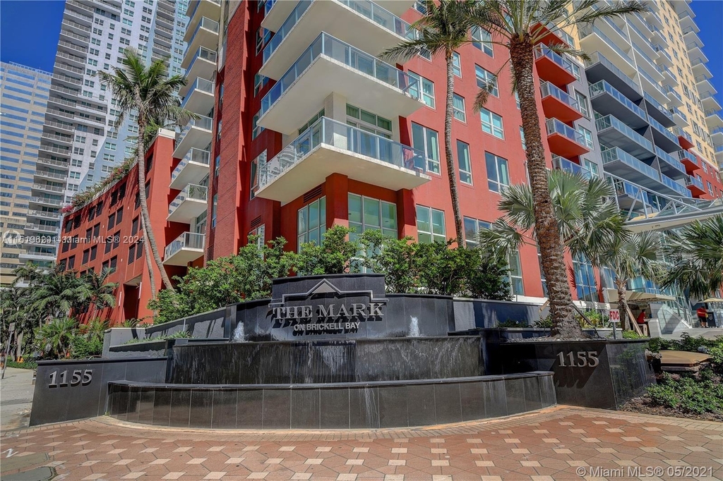 1155 Brickell Bay Dr - Photo 3