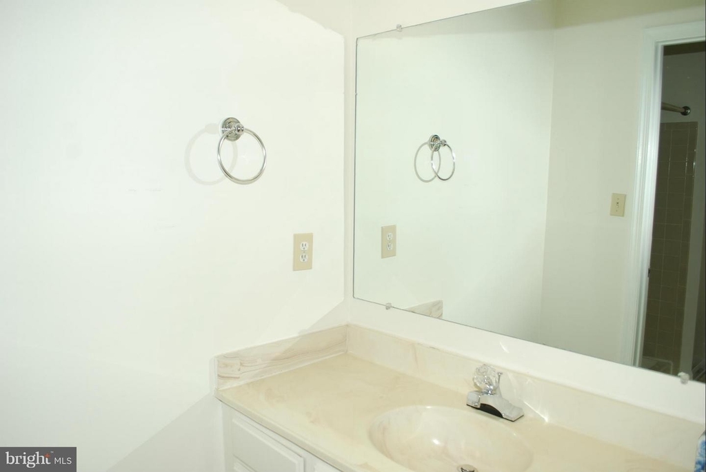 2500 Walter Reed Dr S #1 - Photo 18