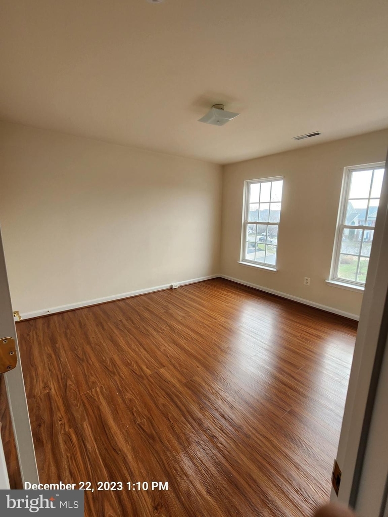 43776 Smith Ferry Square - Photo 17