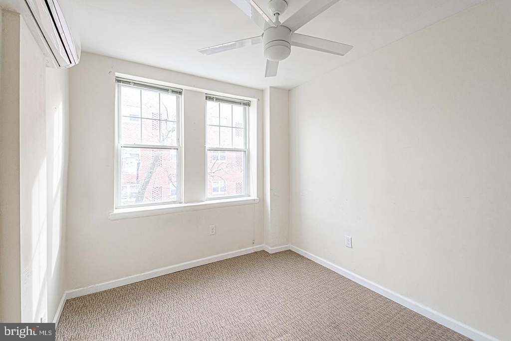 1501 W Allegheny Avenue - Photo 12