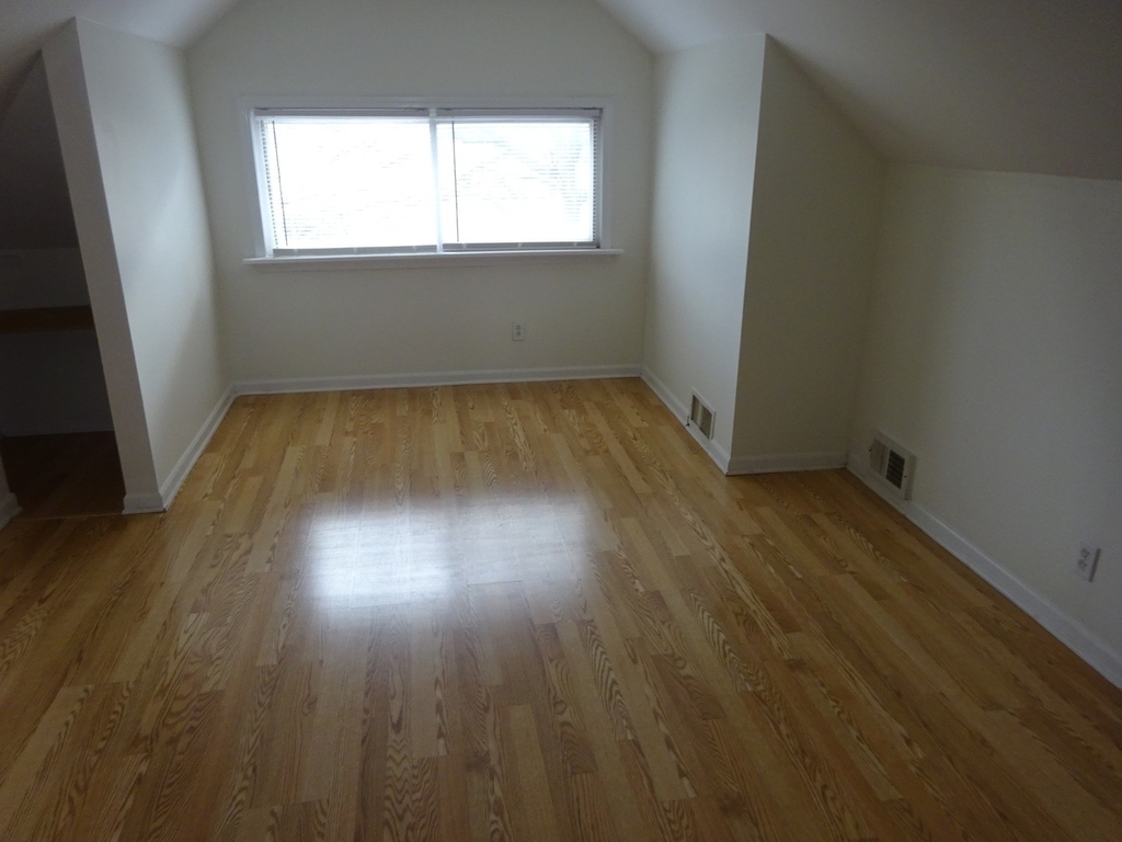 5030 W Winnemac Avenue - Photo 17