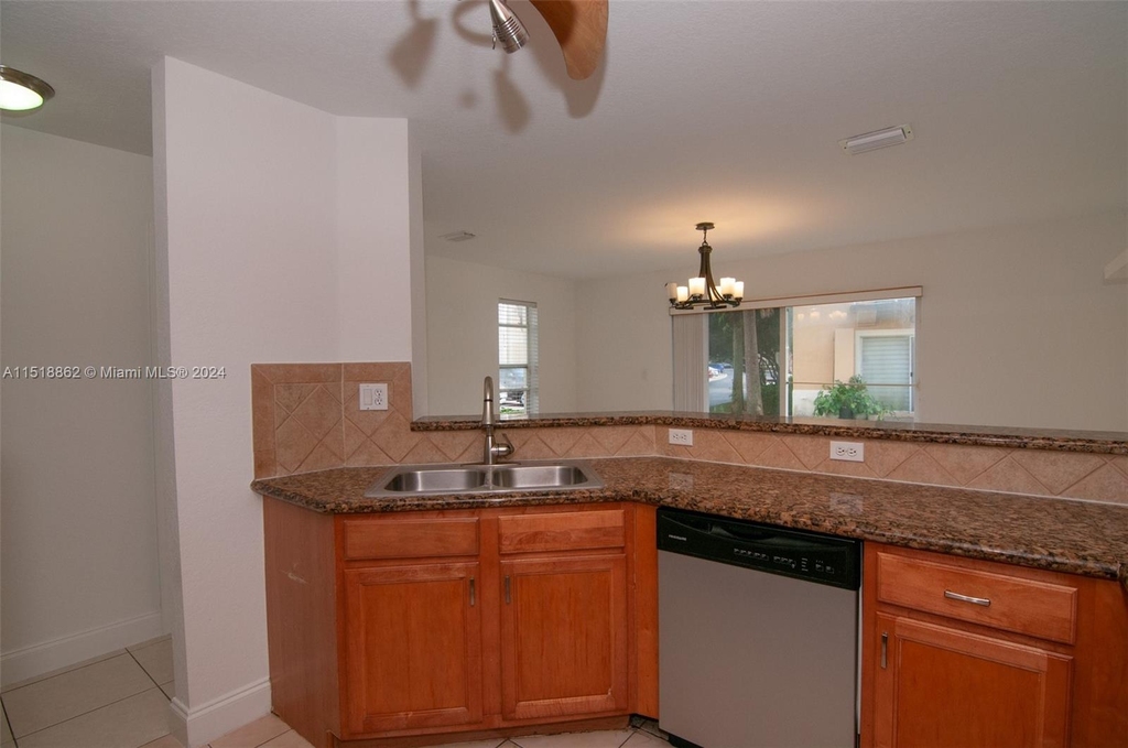 3007 Sw 129th Ter - Photo 5