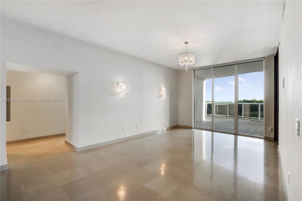 16001 Collins Ave - Photo 16