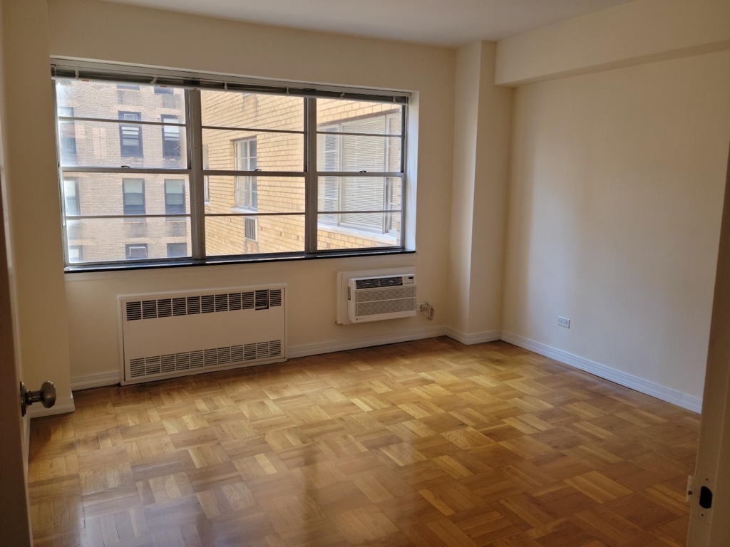 40 East 88th Street - Photo 6