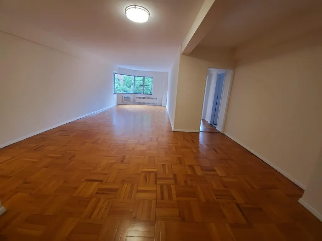 40 East 88th Street - Photo 1