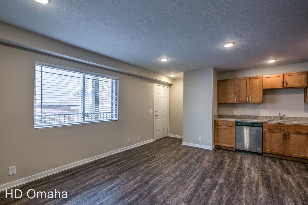 1325 South 30th Avenue - Photo 6