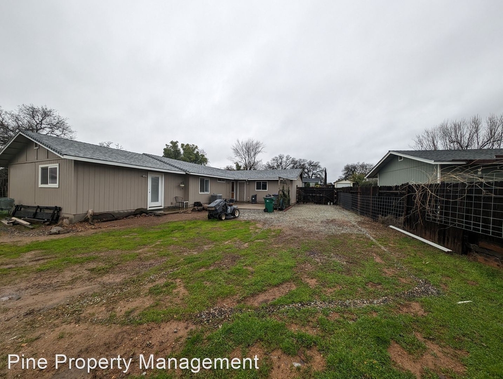 3861 Hurner Ct - Photo 26