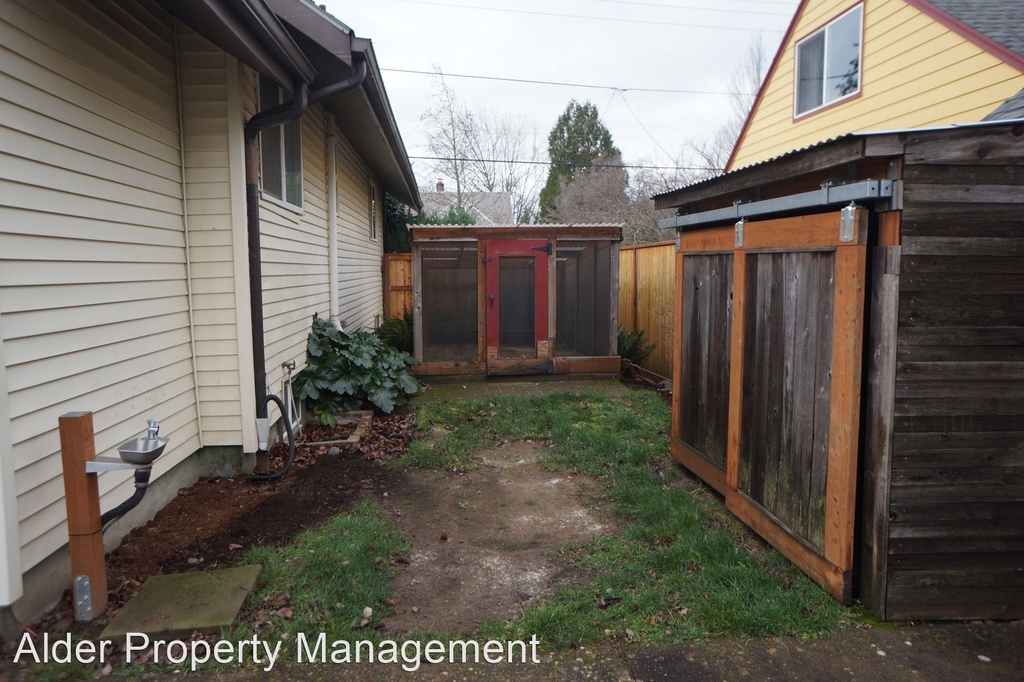 4604 Ne 35th Ave. - Photo 4