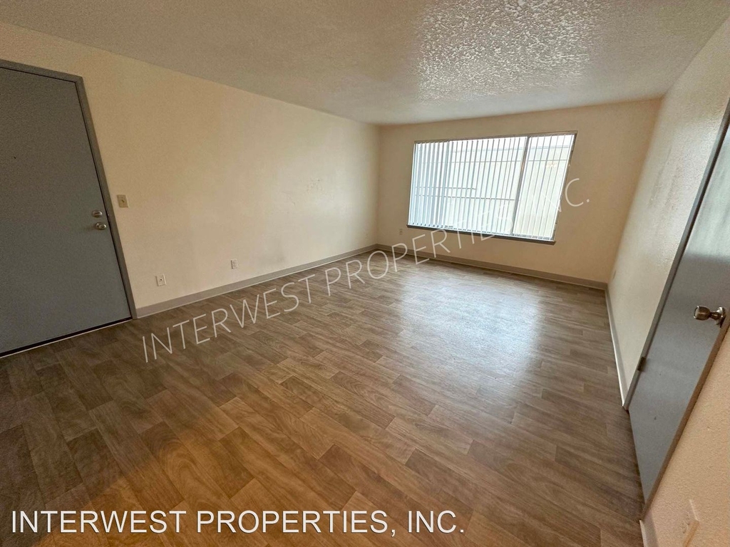 Mapletree Apts 1001 Ne 25th Ave - Photo 10