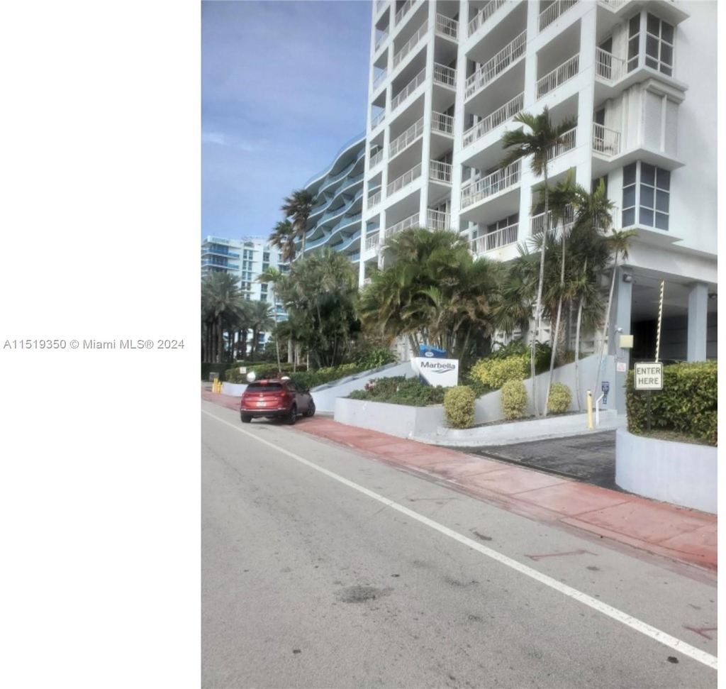 9341 Collins Ave - Photo 19