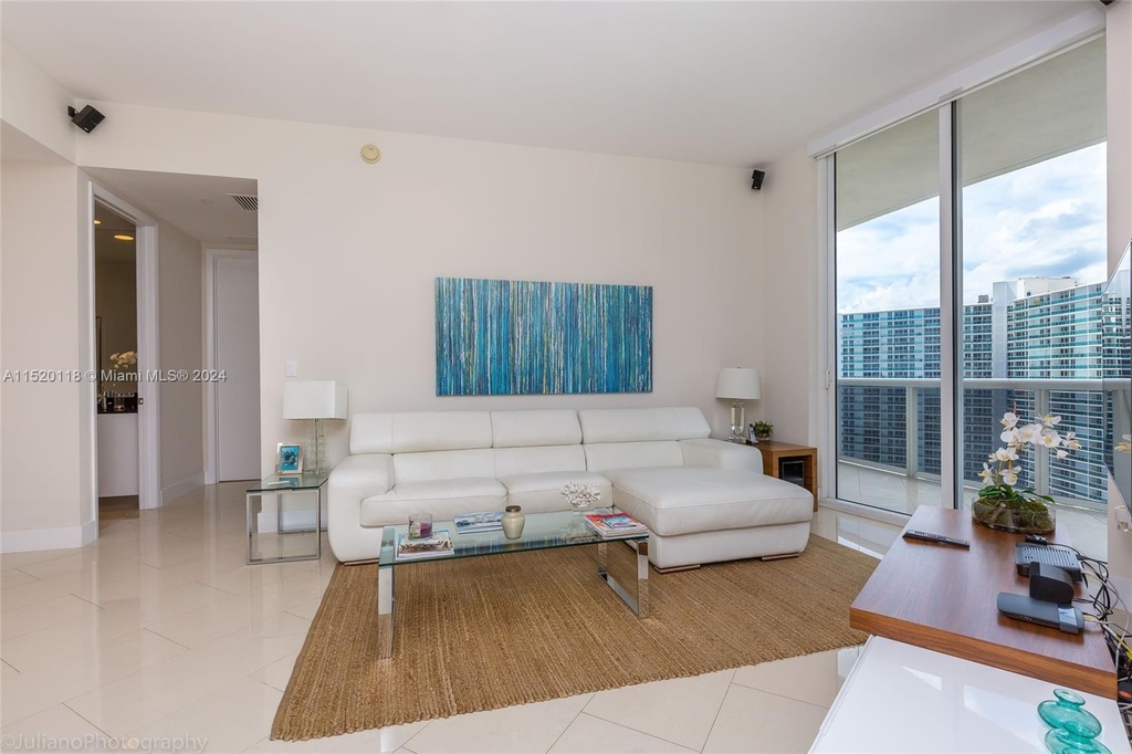 15811 Collins Ave - Photo 12