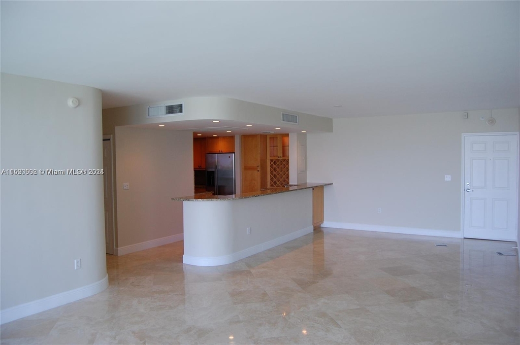 10350 W Bay Harbor Dr - Photo 3