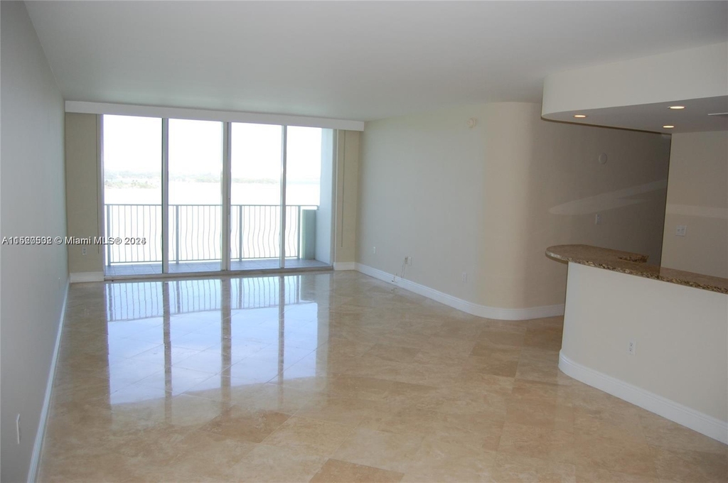 10350 W Bay Harbor Dr - Photo 1