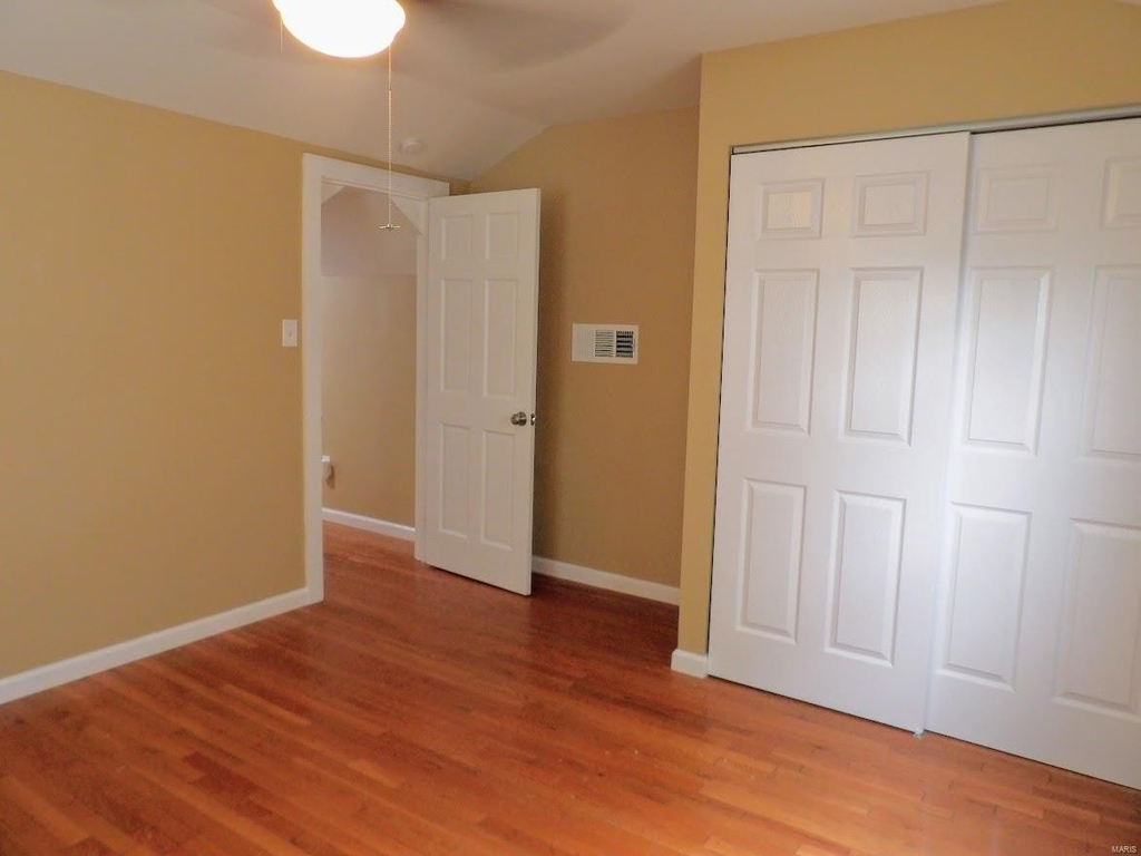 10243 Driver Avenue - Photo 9