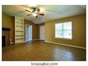 2307 Carnation Court - Photo 3