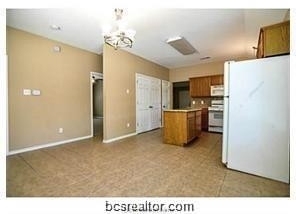 2307 Carnation Court - Photo 10