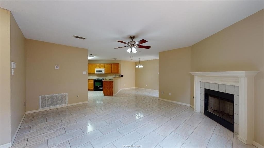 822 Azalea Court - Photo 3