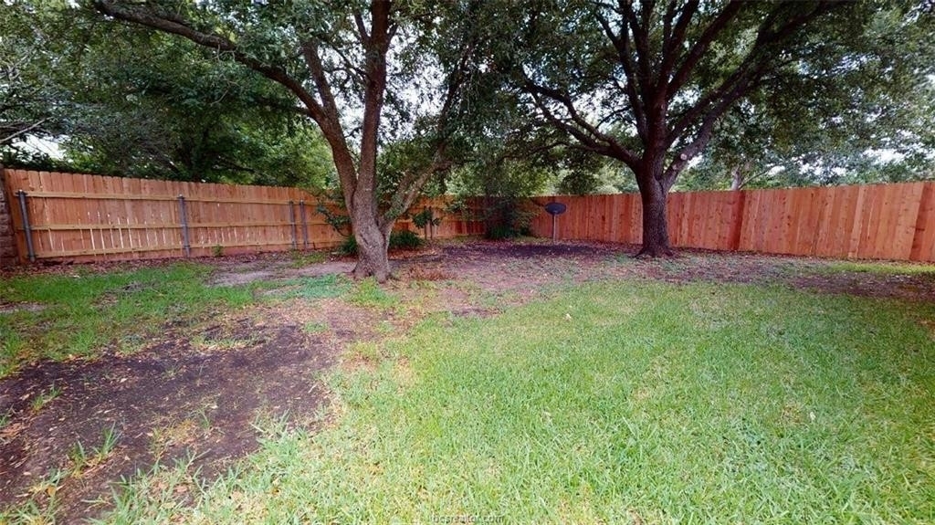 822 Azalea Court - Photo 32