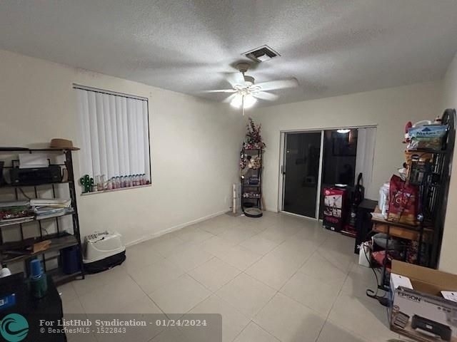 10547 Nw 57th St - Photo 3