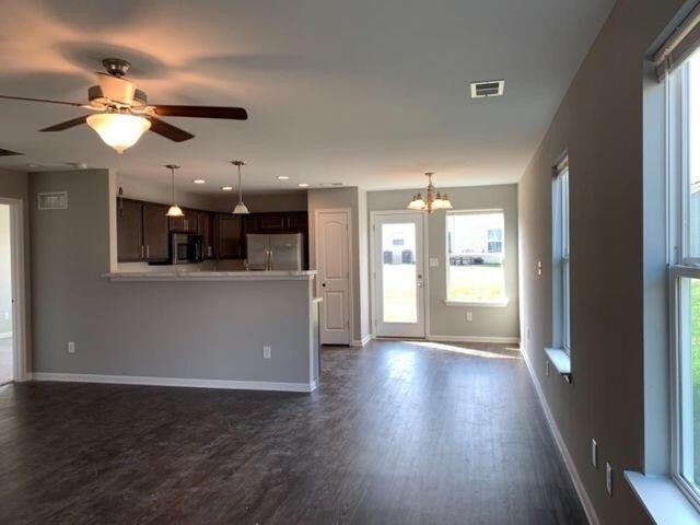 8020 Driftwood Loop - Photo 2