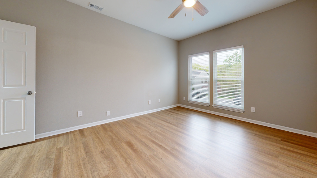3750 Carothers Parkway - Photo 3