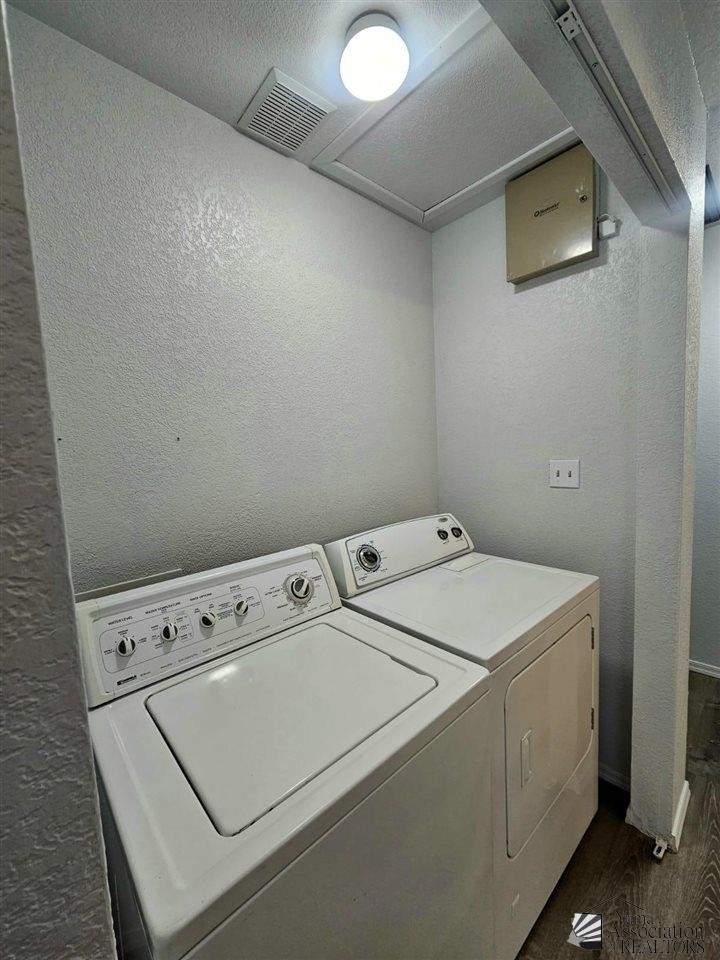 11315 E 26 St - Photo 4