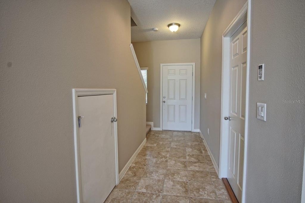 7026 Woodchase Glen Drive - Photo 9