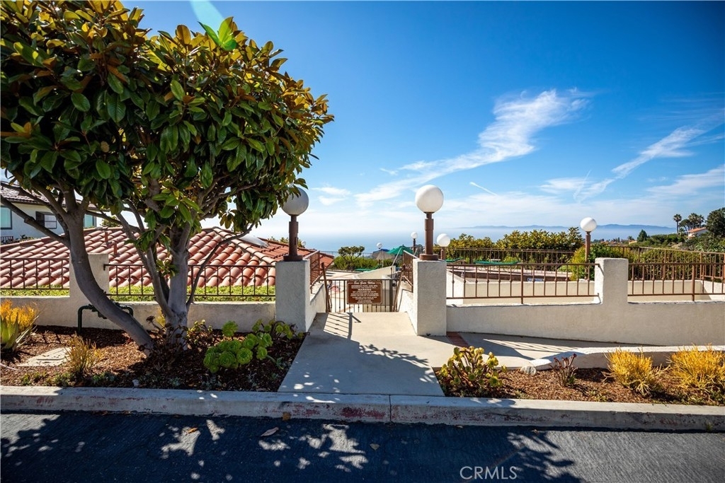 15 Ocean Crest Court - Photo 43