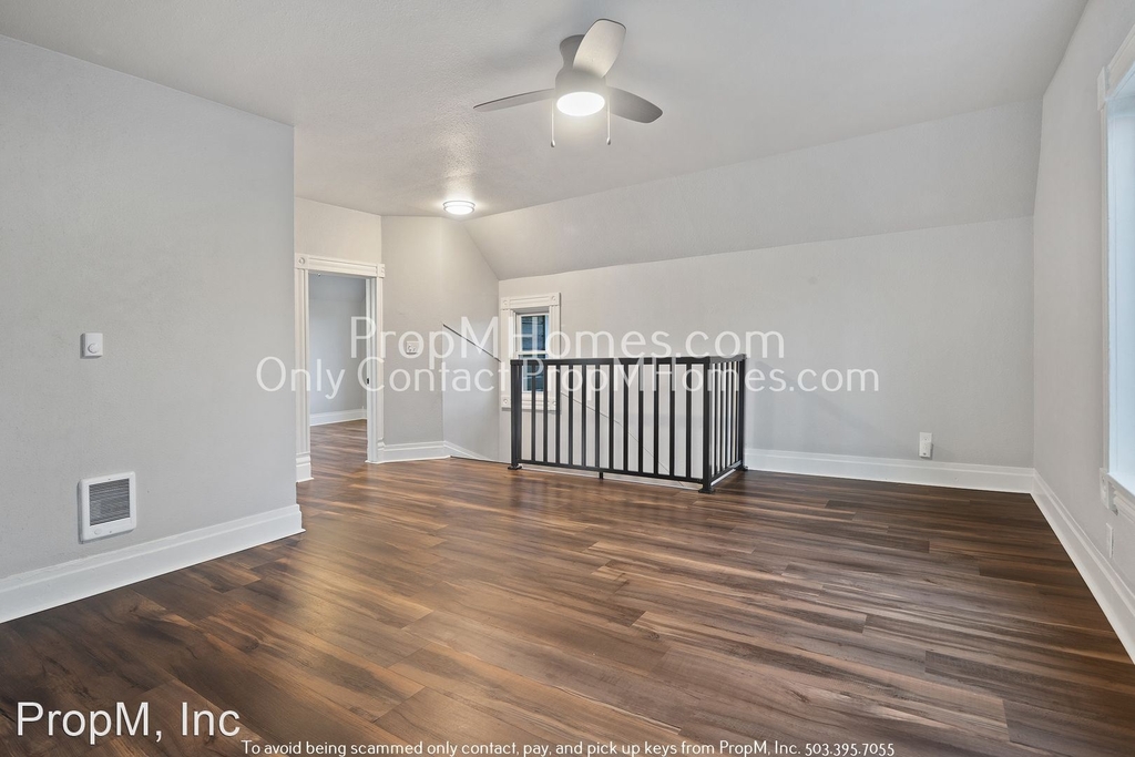 715 Monroe Street - Photo 2