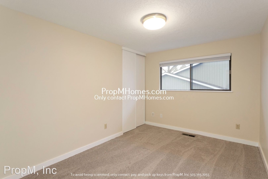 8285 Sw Connemara Terrace - Photo 18