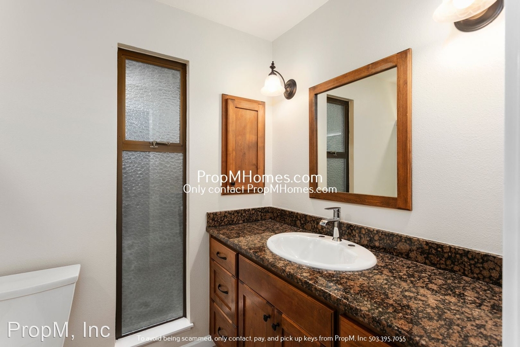 8285 Sw Connemara Terrace - Photo 24