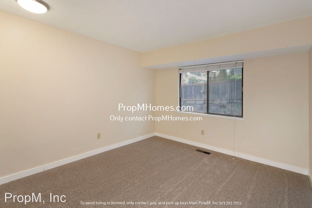 8285 Sw Connemara Terrace - Photo 15