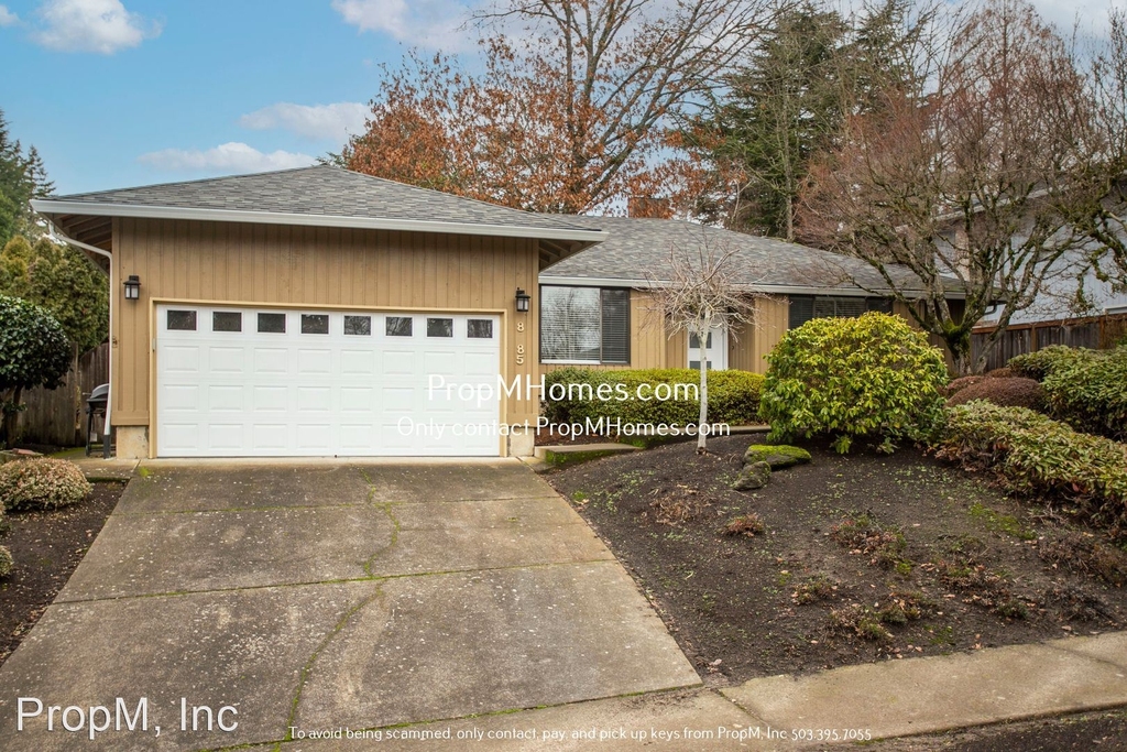 8285 Sw Connemara Terrace - Photo 1