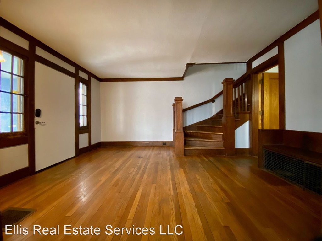 4645 Harrison Street - Photo 2