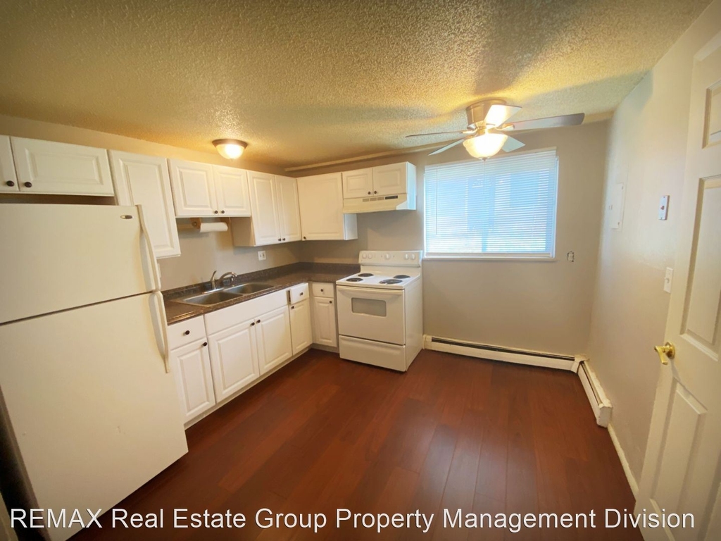 4315 Lashelle Ave - Photo 2
